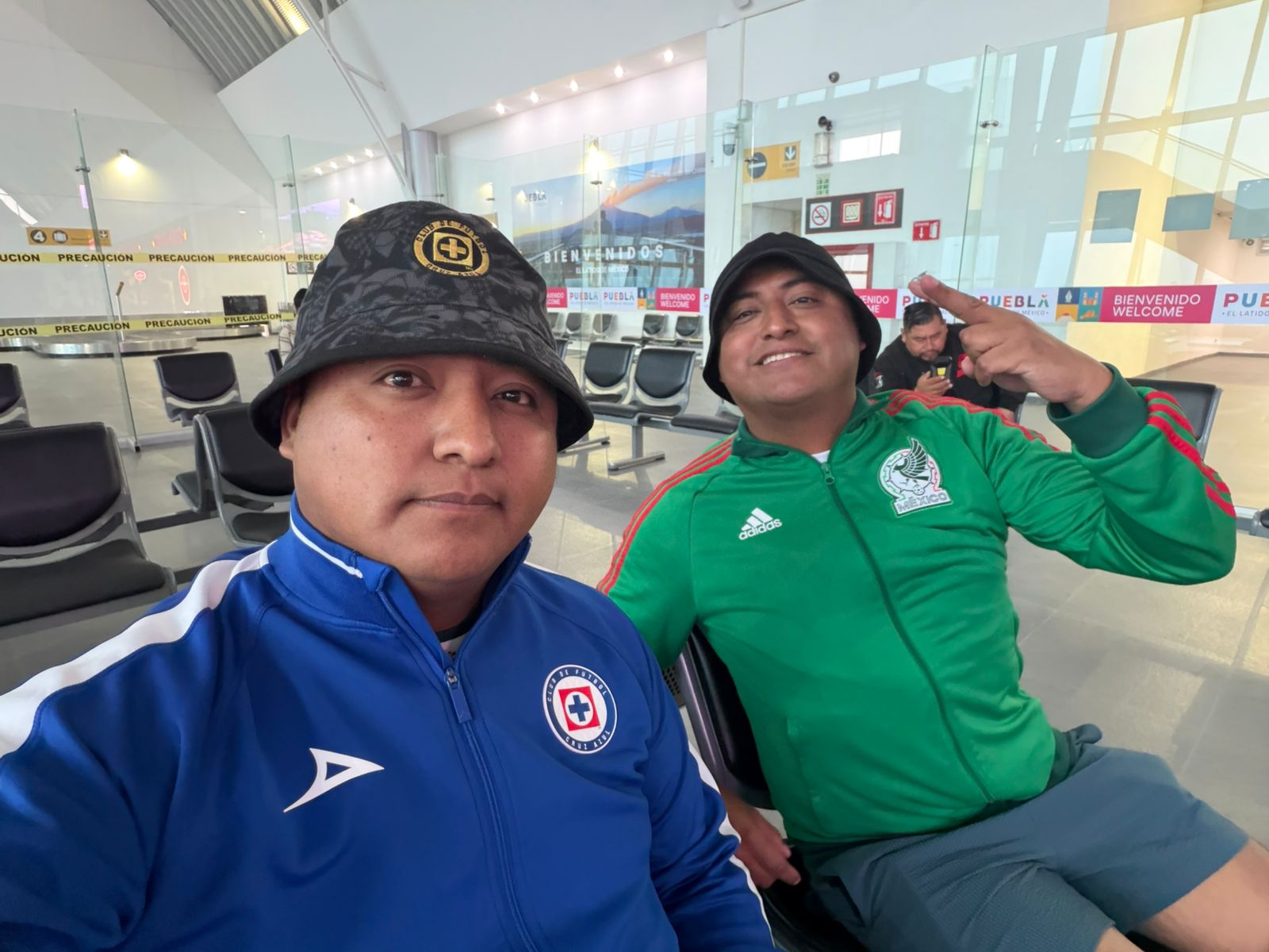 Hermanos Garcia desde el aeropuerto hermanos serdan en puebla